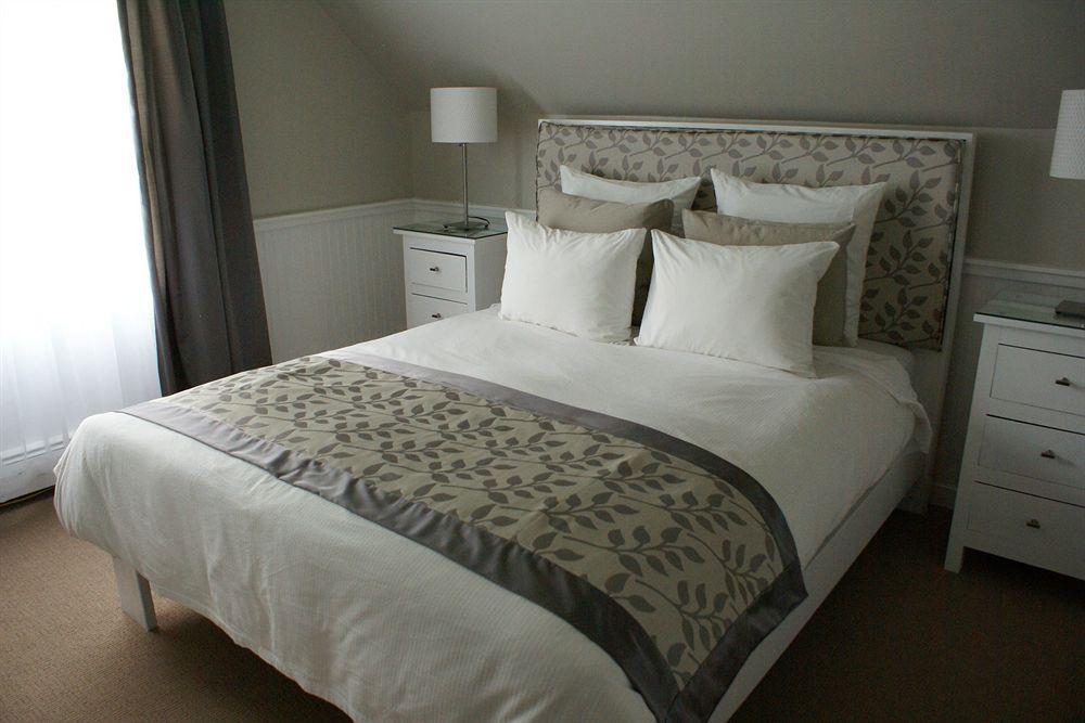 Auberge Sous L'Edredon B&B Saint-Sauveur-des-Monts Dış mekan fotoğraf
