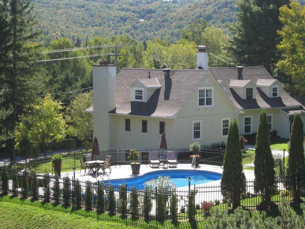 Auberge Sous L'Edredon B&B Saint-Sauveur-des-Monts Dış mekan fotoğraf